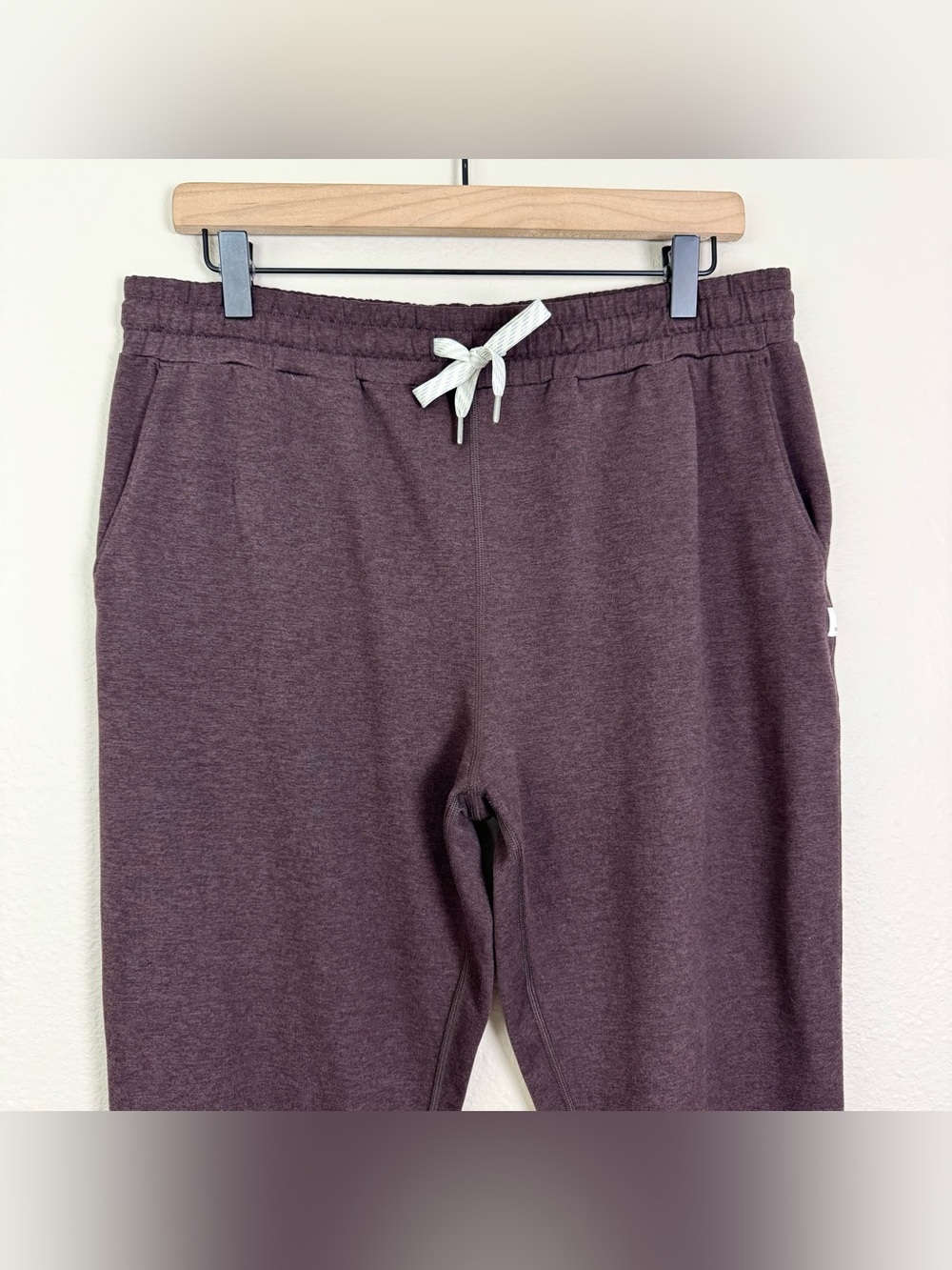 Vuori Performance Jogger Fig Heather Brown Lightweight DreamKnit Size Large - Picture 4 of 9